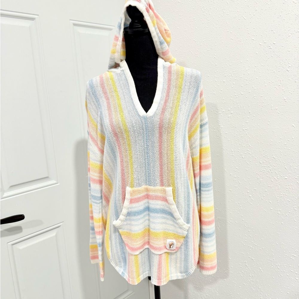 Buc-ee's  Pastel Striped Baja Hoodie S‎